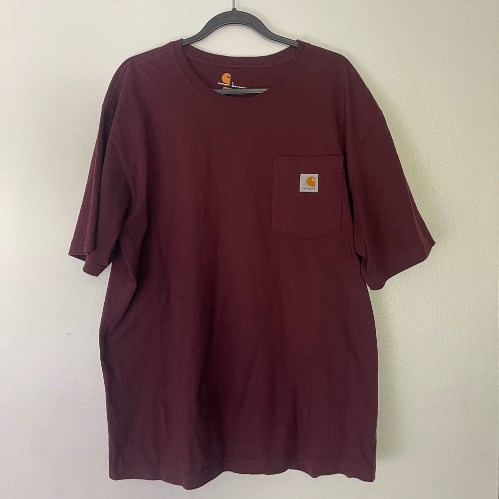 Carhartt pocket tee in burgundy